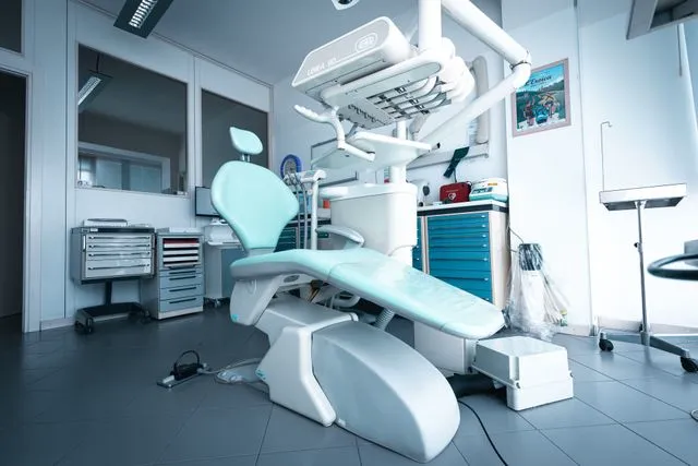 Lo studio dentistico Montemezzo-Lugli a Ferrara